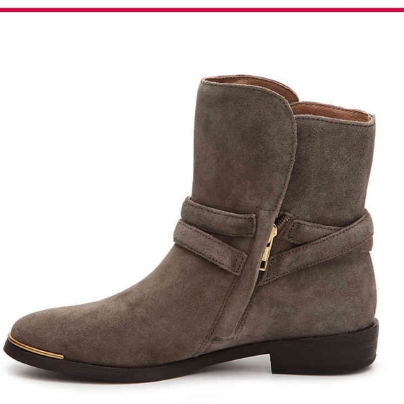 🚫Sold🚫Ugg Kelby Motorcycle Boots - Picture 5 of 8